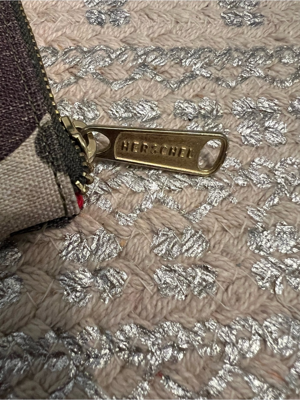 Herschel Supply Co Network Pouch - Picture 3 of 8
